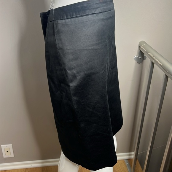 Yves Saint Laurent Sz 42 Black 100% Cotton Back Zip Skirt - Picture 3 of 8